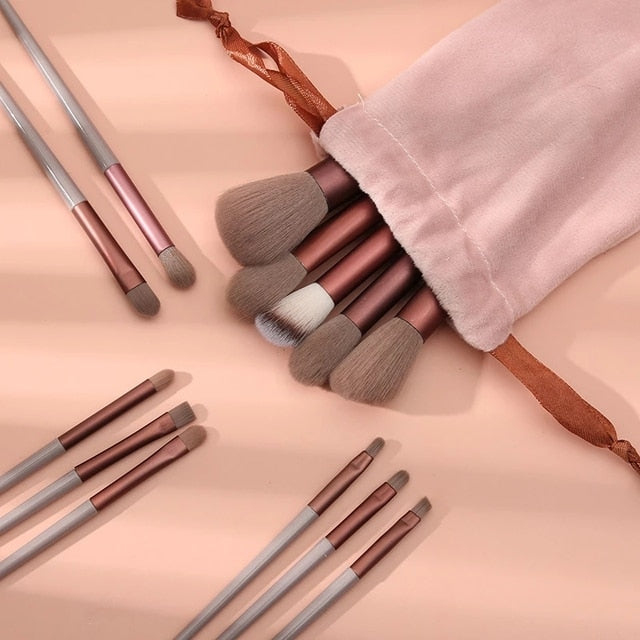 Palette Perfection : 13 Pcs Makeup Brush Set