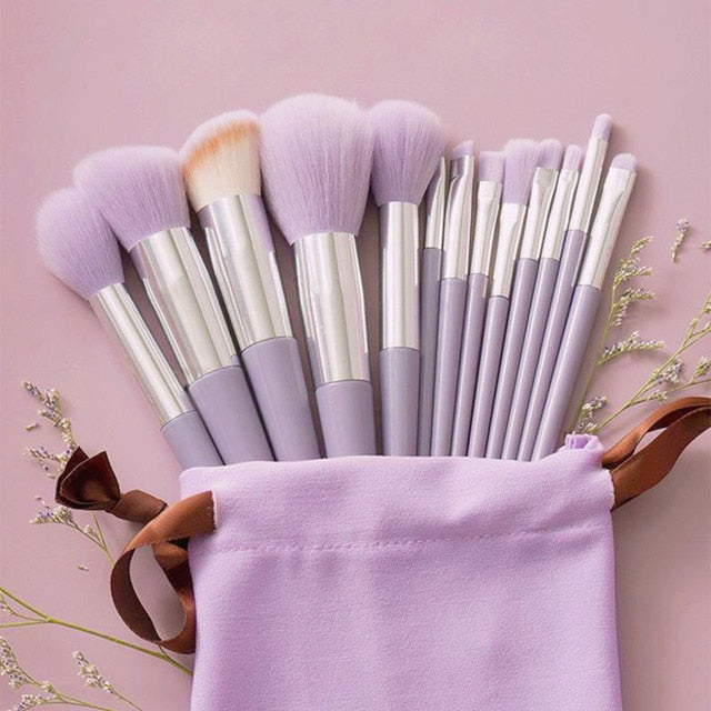Palette Perfection : 13 Pcs Makeup Brush Set